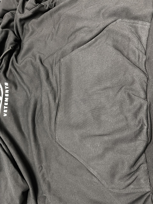 ヴェトモンスーパーコピー ダブルレイヤーフード付きスウェットシャツ