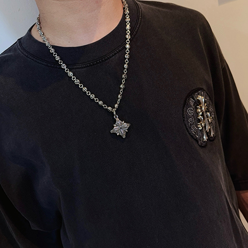 クロムハーツ クロスフラワーペンダント付きマルチエレメントフローラルボールネックレス