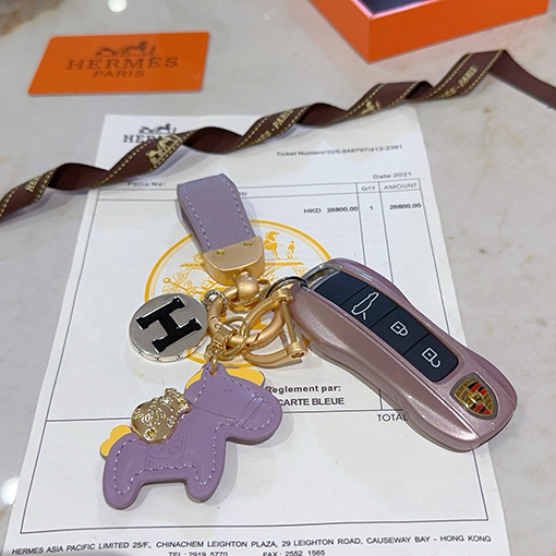 エルメス 高級キーチェーン