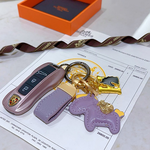 エルメス 高級キーチェーン
