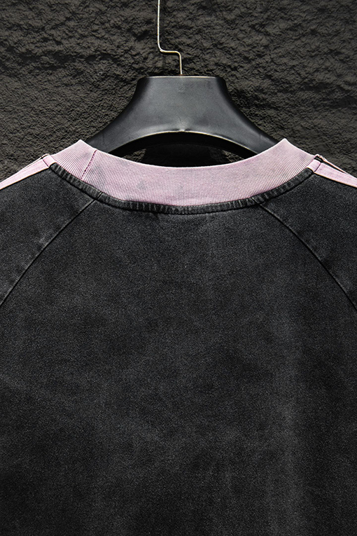 バレンシアガ Balenciaga ウォッシュのダメージ刺繍ストライプ半袖Tシャツ