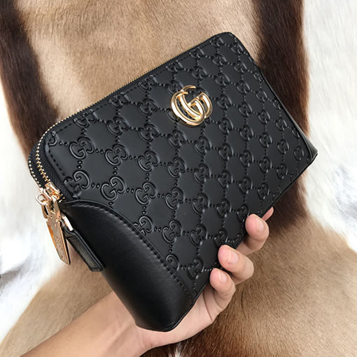 グッチ ダブルジップの高級メンズハンドバッグ