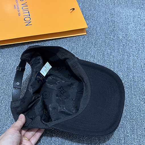 ルイヴィトンスーパーコピー 公式サイトシリーズベースボールキャップ