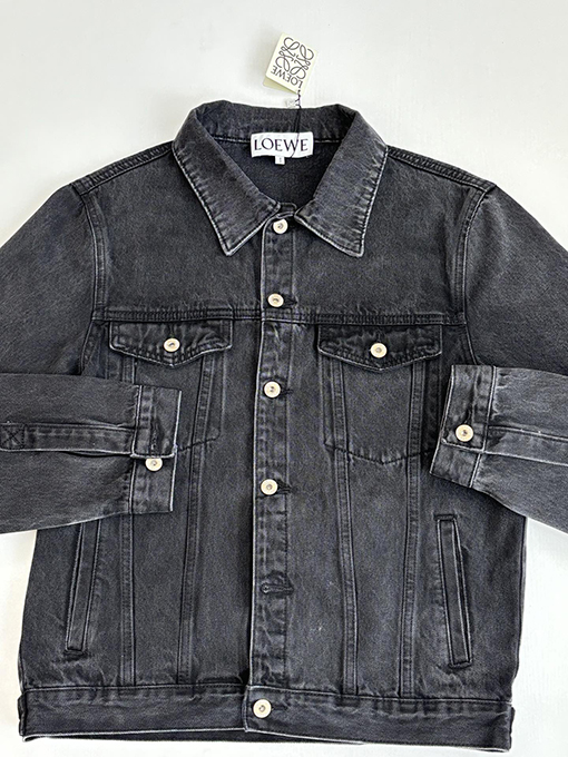 ロエベスーパーコピー 刺繍入りウォッシュダメージデニムジャケット
