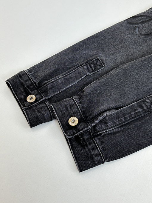 ロエベスーパーコピー 刺繍入りウォッシュダメージデニムジャケット