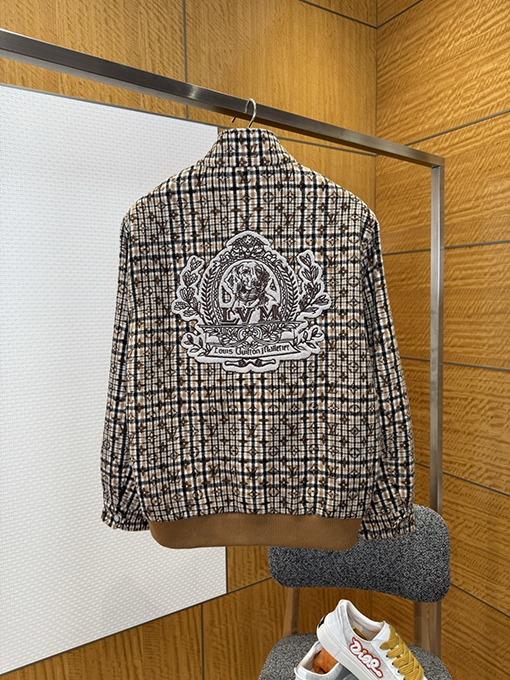 ルイヴィトン ビーズ刺繍モノグラムベースボールジャージ