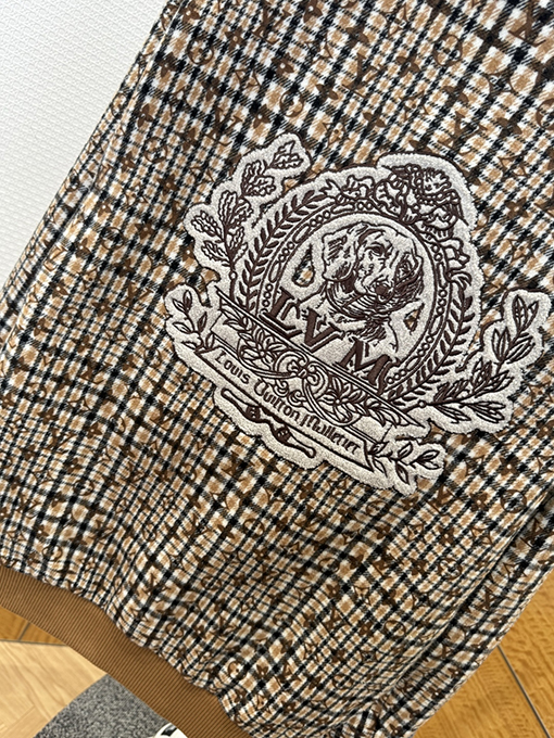 ルイヴィトン ビーズ刺繍モノグラムベースボールジャージ