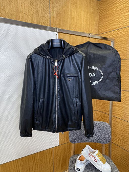 プラダ 両面リバーシブルフードジャケット