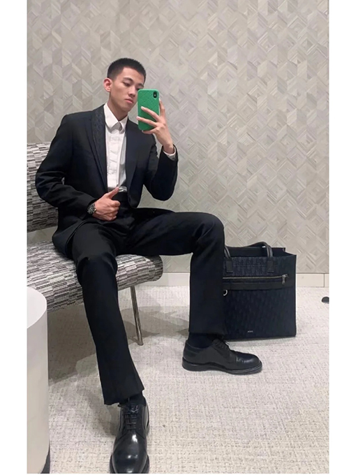 ディオールスーパーコピー ロゴ入りVネック長袖スーツストレートレッグパンツ