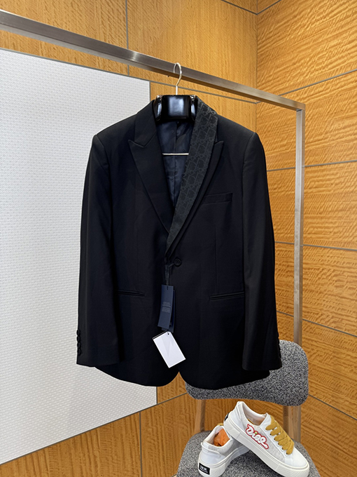 ディオールスーパーコピー ロゴ入りVネック長袖スーツストレートレッグパンツ