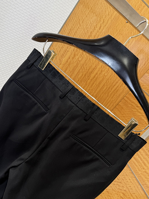 ディオールスーパーコピー ロゴ入りVネック長袖スーツストレートレッグパンツ