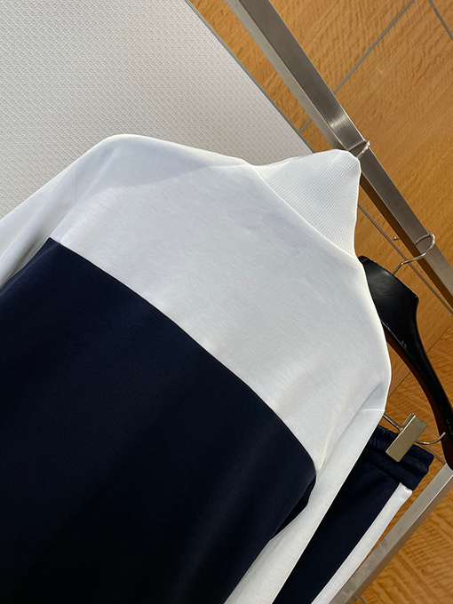 グッチ 刺繍入りカラーブロックスタンドカラージャケット