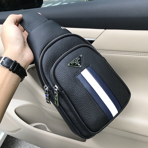 プラダスーパーコピー 新しいメンズチェストバッグ