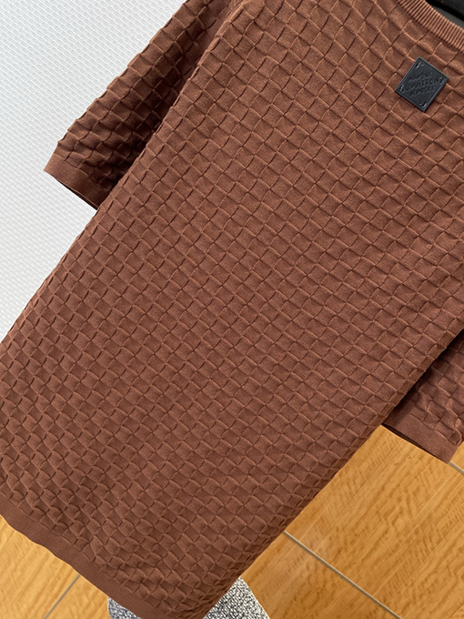 ルイヴィトンコピー LV.M SINCE 1854 刺繍チェック柄ジャカードニット半袖Tシャツ