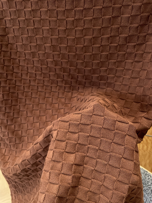 ルイヴィトンコピー LV.M SINCE 1854 刺繍チェック柄ジャカードニット半袖Tシャツ