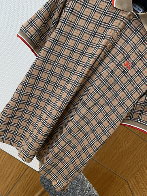 バーバリースーパーコピー 刺繍入りチェック柄襟付き半袖ポロシャツ