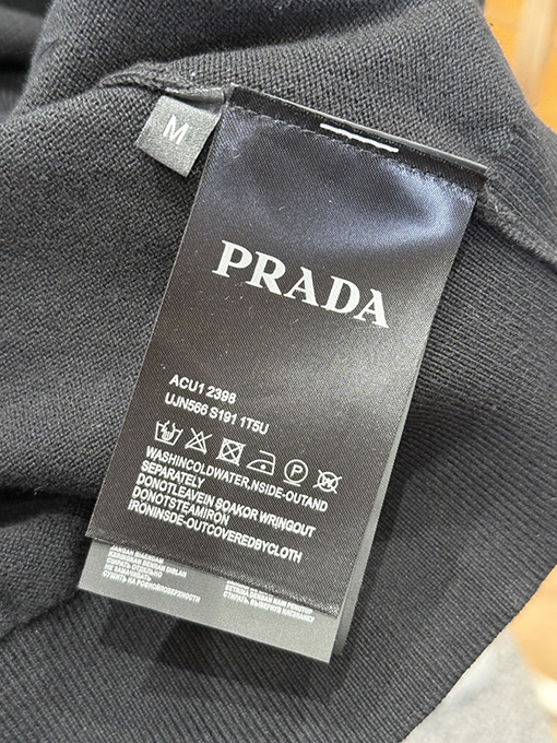 プラダコピー PRADA MILANO 新モデルクラシックなニット半袖ポロシャツ