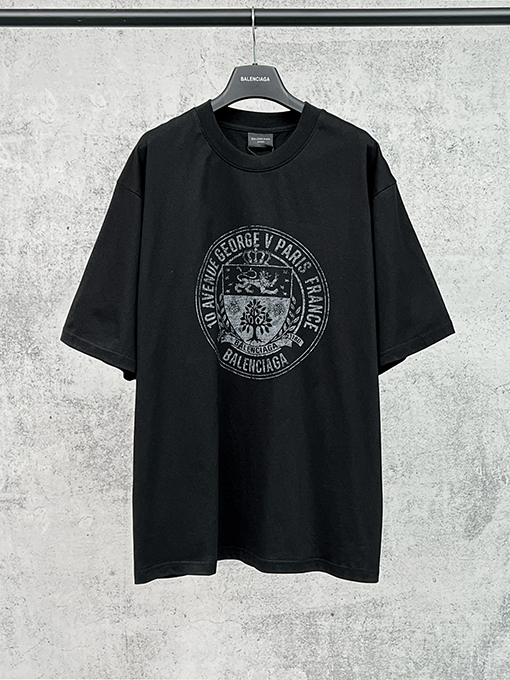 バレンシアガコピー レトロバッジアイコンダイレクトプリント半袖Tシャツ