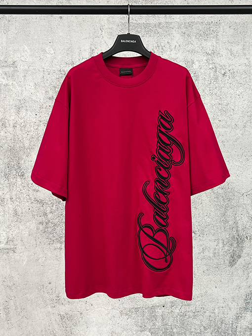 バレンシアガ BALENCIAGA フロントに大きな刺繍ロゴが入った半袖Tシャツ