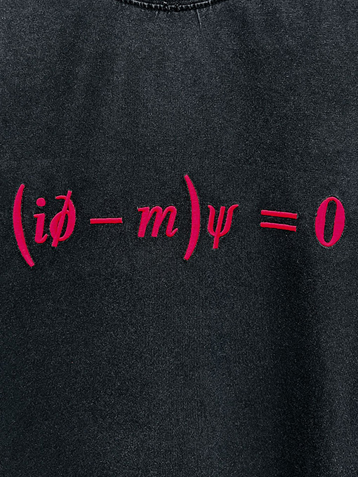 バレンシアガ ディラック方程式の刺繍りウォッシュとバックをした半袖 T シャツ