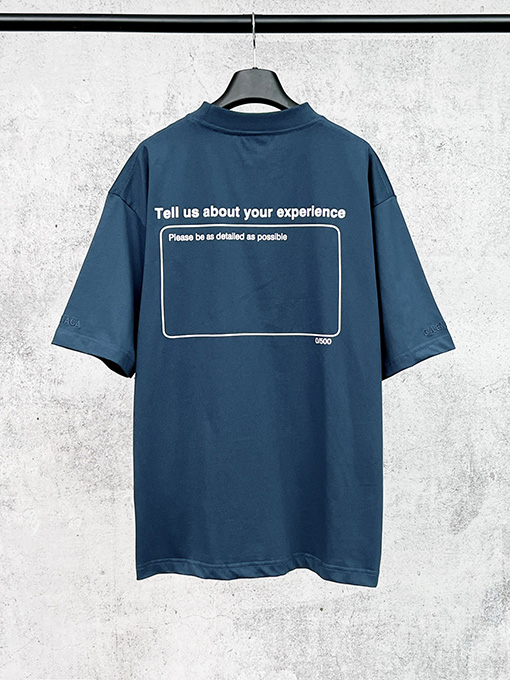 バレンシアガ スターロゴ刺繍の袖口ウォッシュとダメージをした半袖Tシャツ