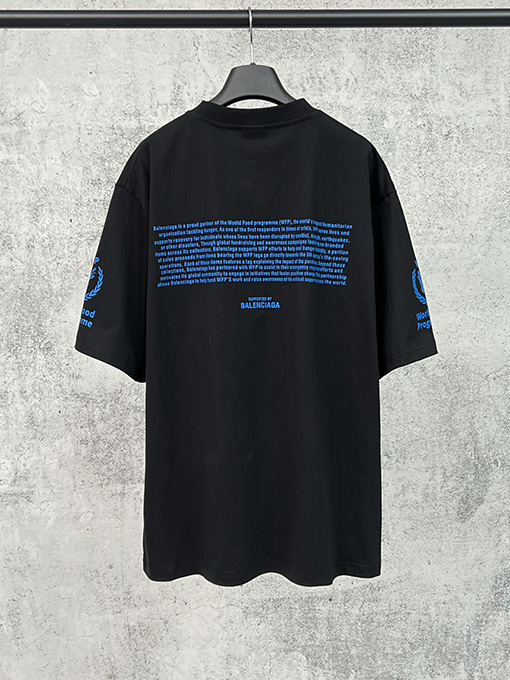 バレンシアガスーパーコピー Balenciaga WFP 2046 チャリティー限定の半袖Tシャツ