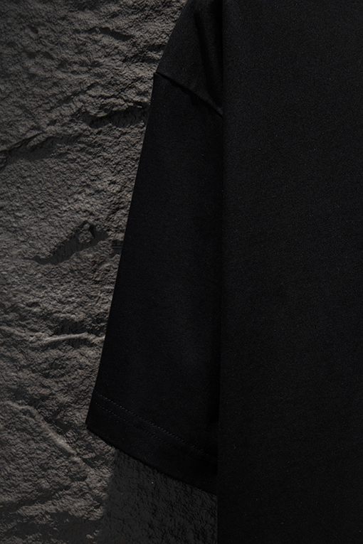 プラダ PRADA 着古したアップリケ刺繍の半袖Tシャツ