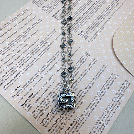 グッチ Anger Forest クラシックなダブルGタグネックレスシリーズ