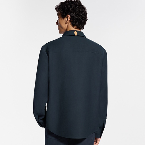 ルイヴィトンスーパーコピー レザーロゴステッチポケット長袖シャツ