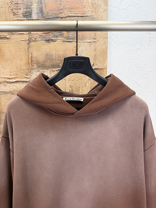 アクネストゥディオズ Acne Studios レタープリントのダメージウォッシュフード付きスウェットシャツ