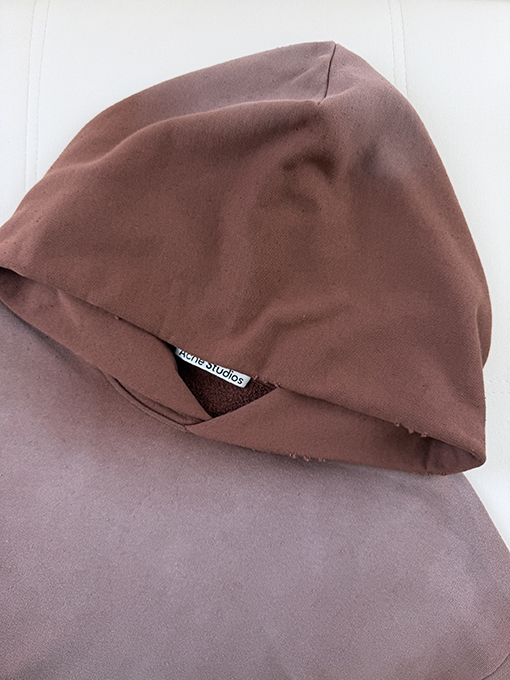 アクネストゥディオズ Acne Studios レタープリントのダメージウォッシュフード付きスウェットシャツ