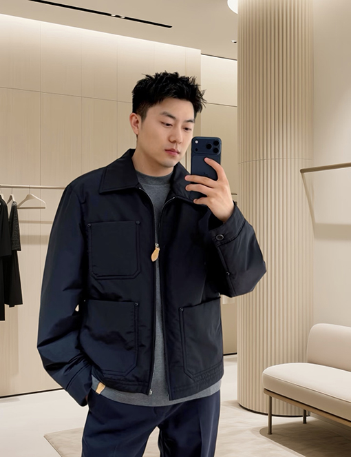 ルイヴィトンスーパーコピー レザーロゴワークジャケット