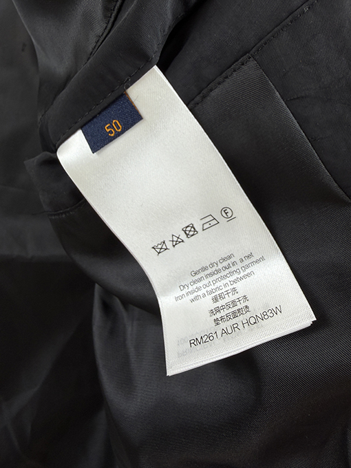 ルイヴィトンスーパーコピー レザーロゴワークジャケット