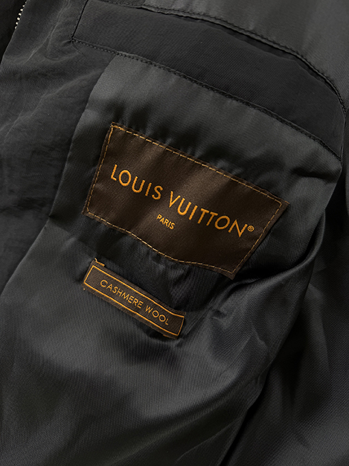 ルイヴィトンスーパーコピー レザーロゴワークジャケット
