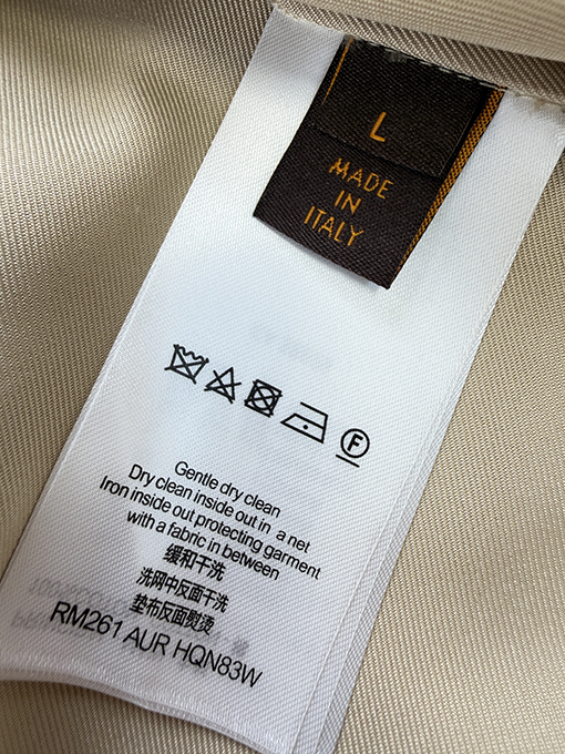 ルイヴィトン レザーロゴ半袖シャツ