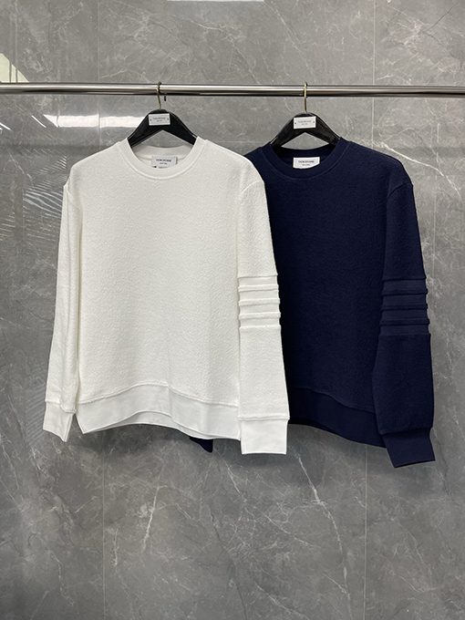 トムブラウン リバースクルーネックスウェットシャツ