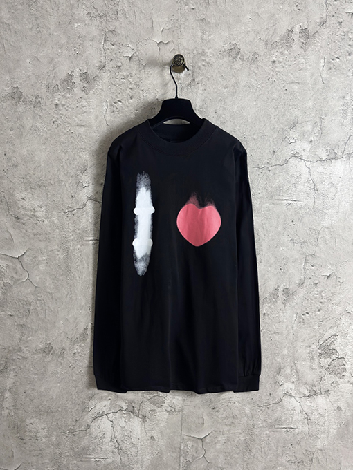 バレンシアガコピー Balenciaga 520 限定ブラーアウロングスリーブシャツ