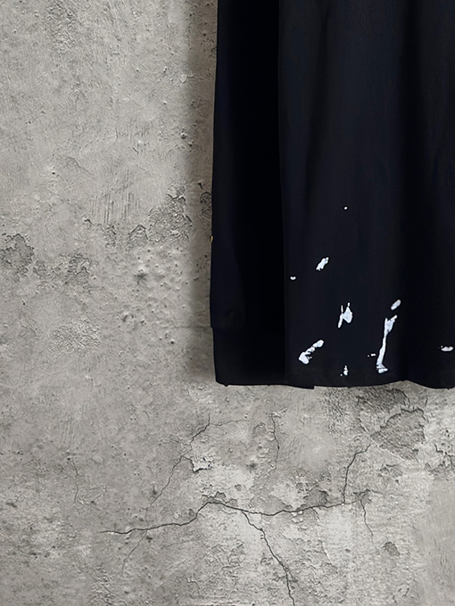 バレンシアガ Balenciaga ライトニングレターリップドロングスリーブシャツ