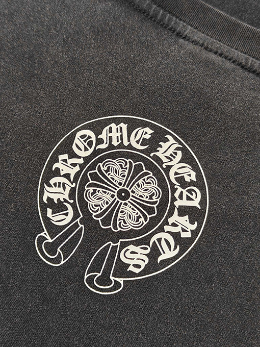 クロムハーツ クラシックなクロスシェイプの馬蹄型つる剣ウォッシュ長袖シャツ