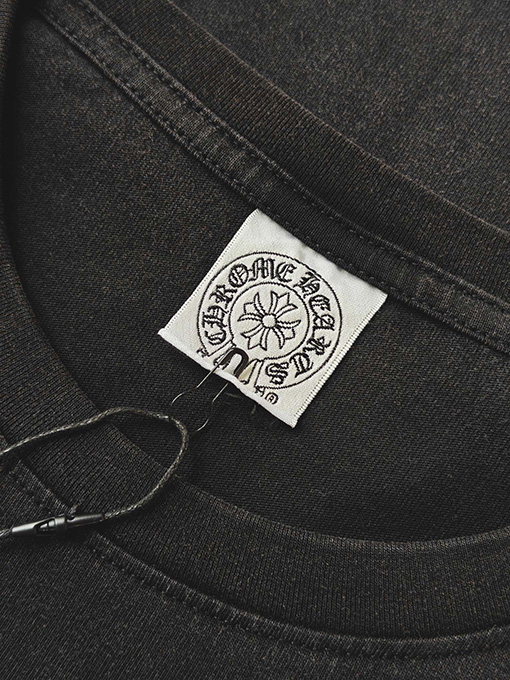 クロムハーツ クラシックなクロスシェイプの馬蹄型つる剣ウォッシュ長袖シャツ