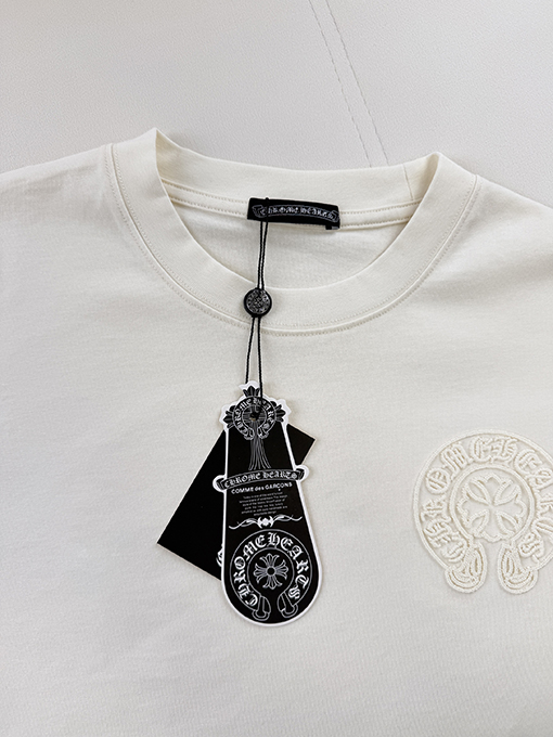 クロムハーツ 新モデル刺繍半袖Tシャツ