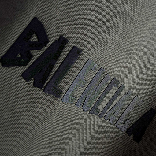 バレンシアガスーパーコピー Balenciaga 洗いざらしのクルーネック半袖Tシャツ