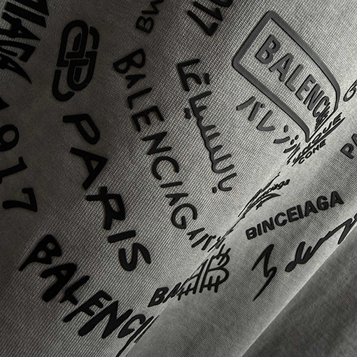 バレンシアガ Balenciaga シリコンプリントウォッシュ＆ダメージクルーネック半袖Tシャツ