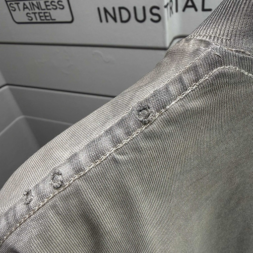 オフホワイト off white クラシックなウォッシュとダメージをした320gクルーネック半袖Tシャツ