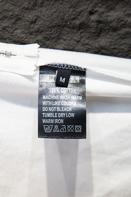 プラダスーパーコピー 新作パッチワークハードウェアジッパー半袖Tシャツ