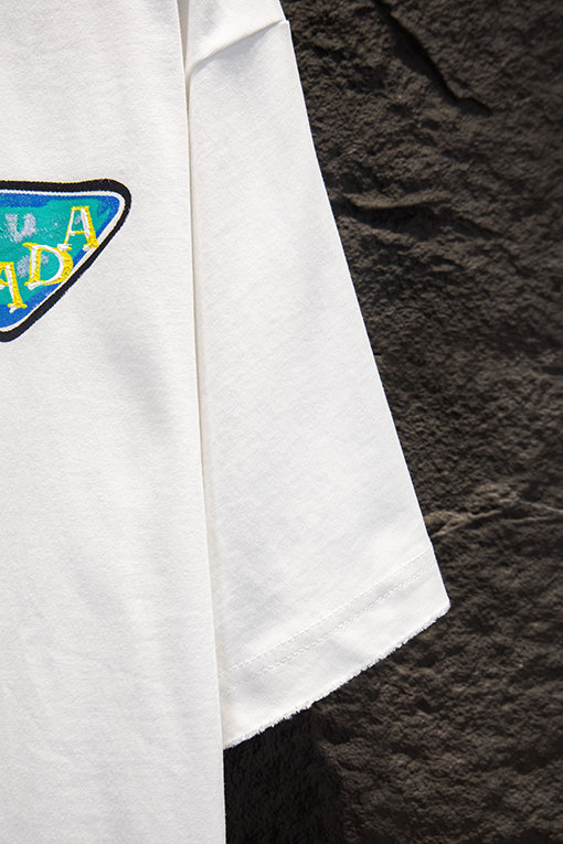 プラダ PRADA 新作グラフィティプリント半袖Tシャツ