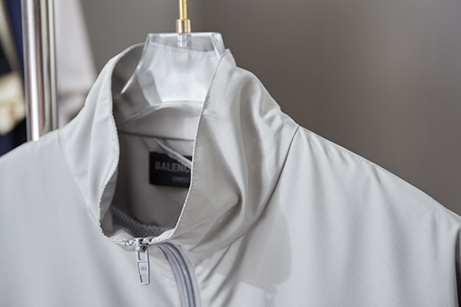 バレンシアガ BALENCIAGA 57 デニムパッチワークスローガンウィンドブレーカージャケット