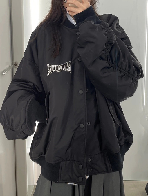 バレンシアガ BALENCIAGA くり抜きロゴ刺繍入りベースボールフライトジャケット