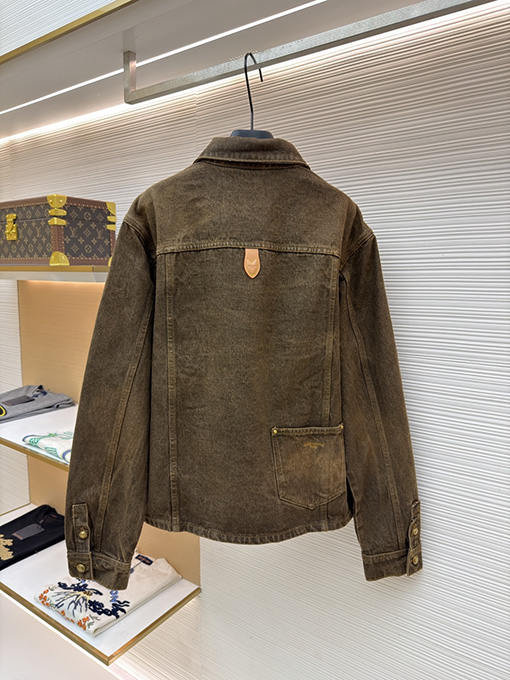 ルイヴィトンスーパーコピー ポケット文字刺繍トラッカーデニムジャケット