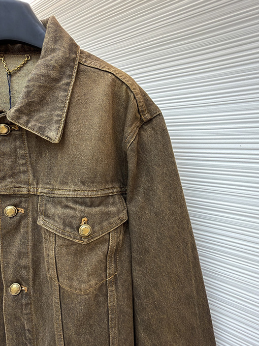 ルイヴィトンスーパーコピー ポケット文字刺繍トラッカーデニムジャケット